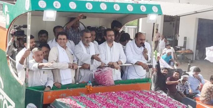 Jayant Chaudhary did a road show in support of Sanjeev Balyan