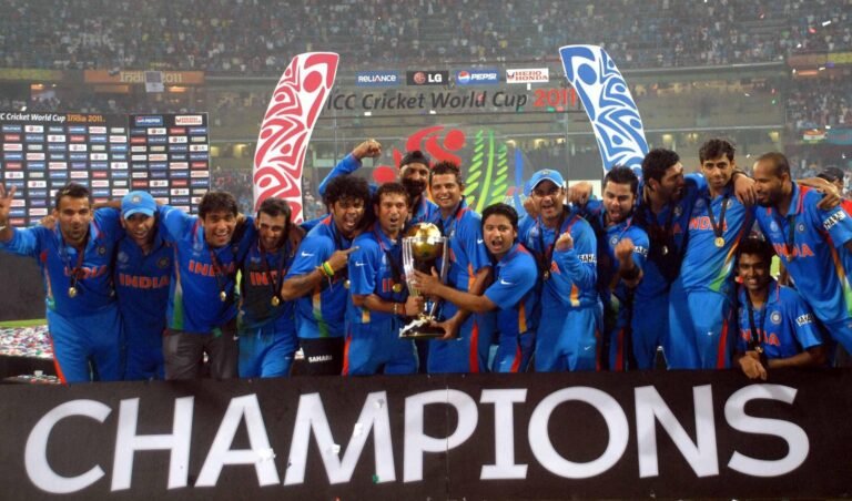 सचिन तेंदुलकर से लेकर सुरेश रैना तक, कई दिग्गजों ने याद की World Cup 2011 की ऐतिहासिक जीत