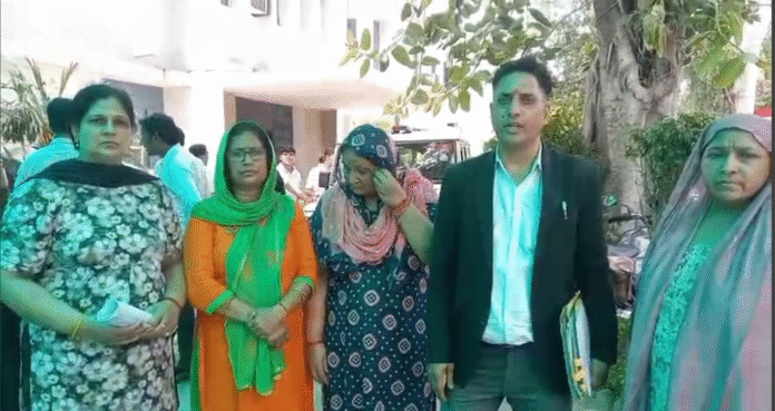 Those who shot the youth at Kashi toll plaza are putting pressure for a compromise