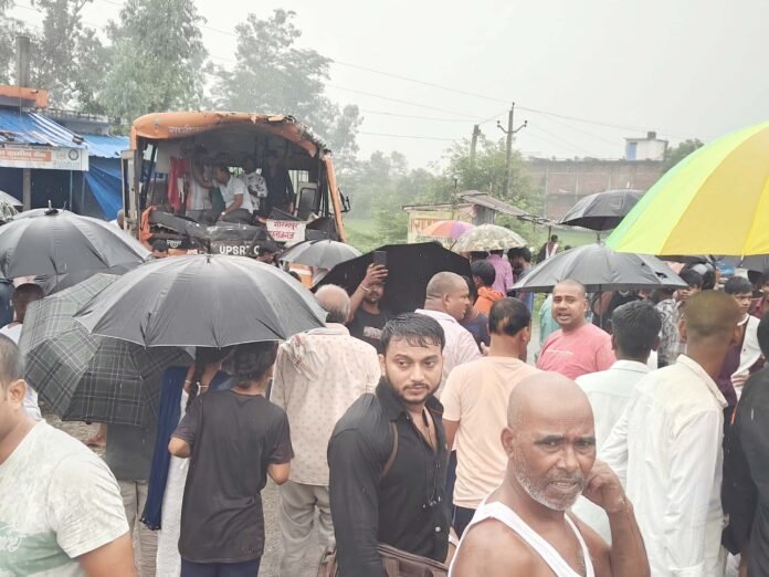 Maharajganj Accident
