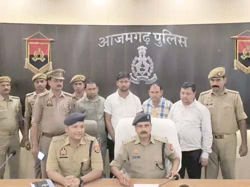 Azamgarh Jail Adhikshak suspent