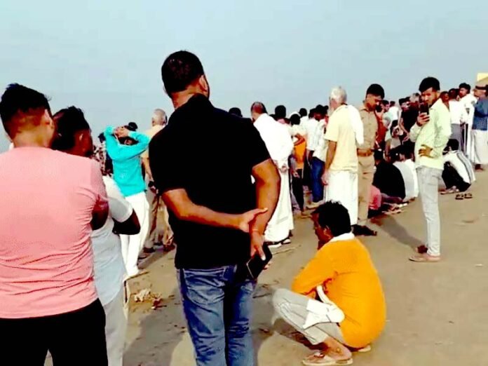 Ghazipur Ganga me doobi