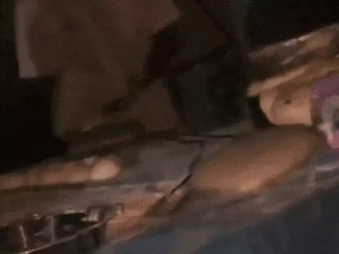 तंदूरी रोटी पर थूक