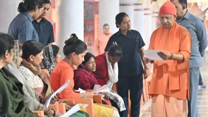 cm yogi top box news