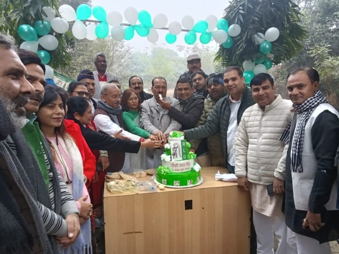 Union Minister Chaudhary Jayant is birthday was celebrated