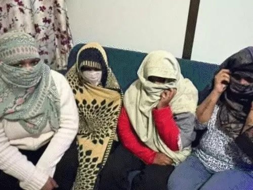 Varansi Sex Racket pakda