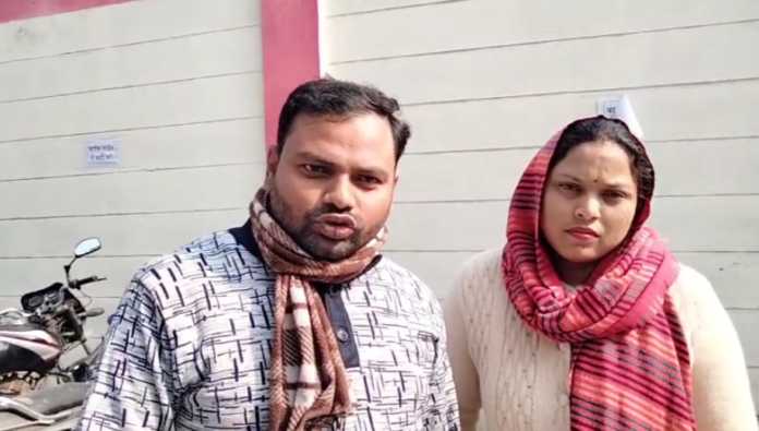 Thieves broke into a house in Kankerkheda and stole valuables worth lakhs of rupees