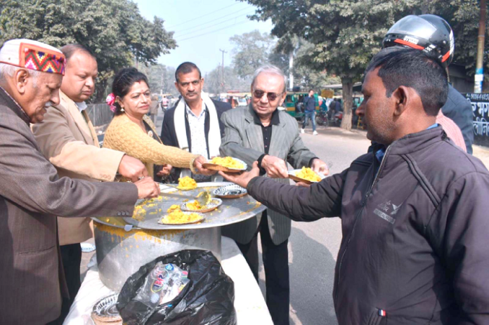 Rotary Club distributed khichdi on Makar Sankranti
