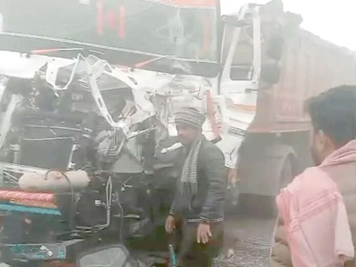 Varansi Accident road in Varanasi