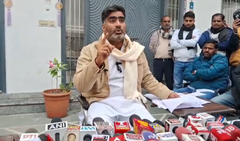 अतुल प्रधान ने संगीत सोम पर लगाए आरोप