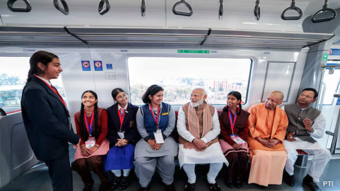 PM Modi questions 8th grade student in metro