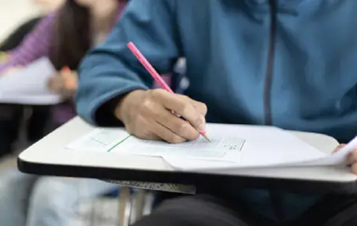 यूजीसी नेट-जेआरएफ