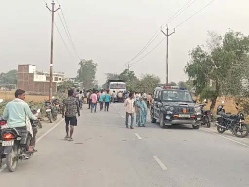 Mirzapur accident: Trailer crushes bike riders, three dead
