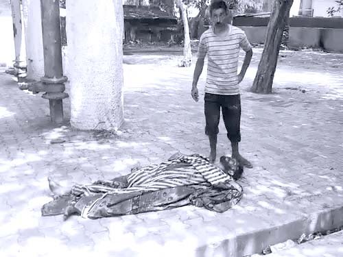 Saharanpur Railway Staion par mila shav